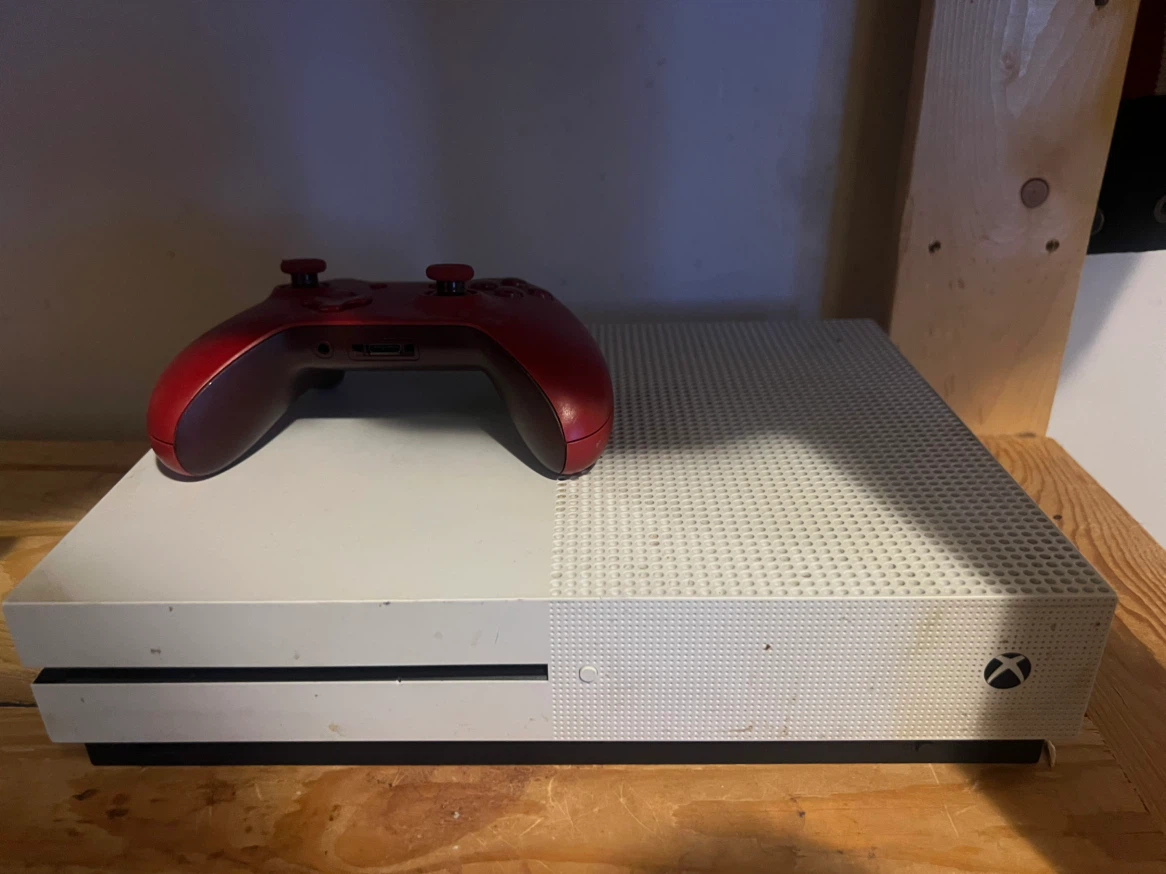 Xbox One S Console with Red Controller