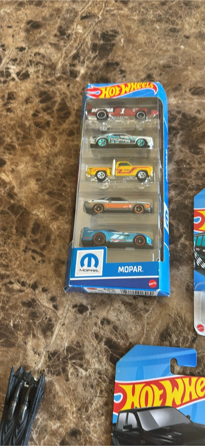 Collection of Hot Wheels and Matchbox Die-Cast Cars - photo 2