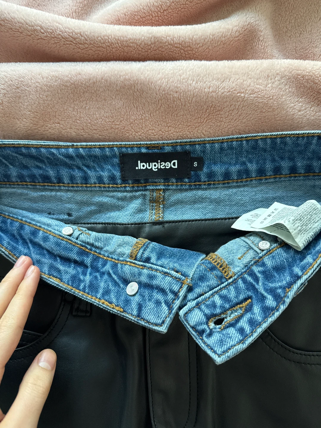 Desigual Denim and Faux Leather Mini Skirt - photo 4