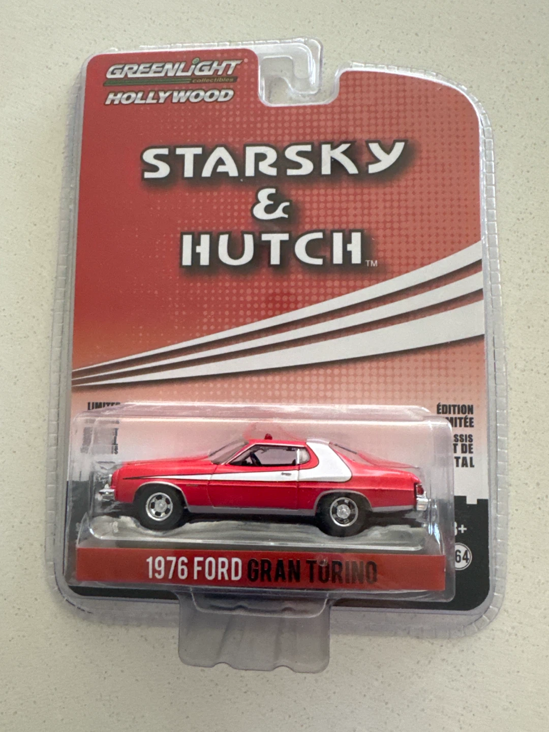 GreenLight Hollywood 1976 Ford Gran Torino - photo 2