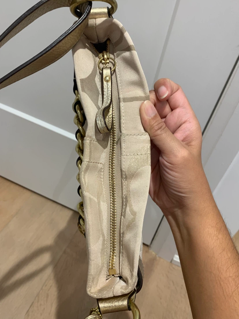 💜🩷 Coach Optic Gold Signature Duffle Bag 💜🩷 - photo 5