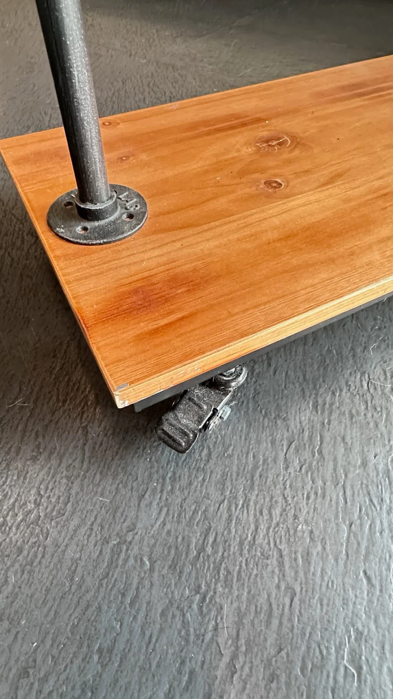 Industrial Pipe Clothing Rack - photo 4