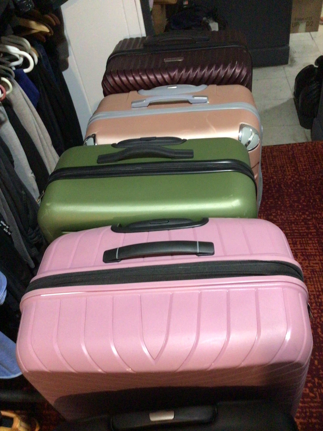 Luggage - photo 4