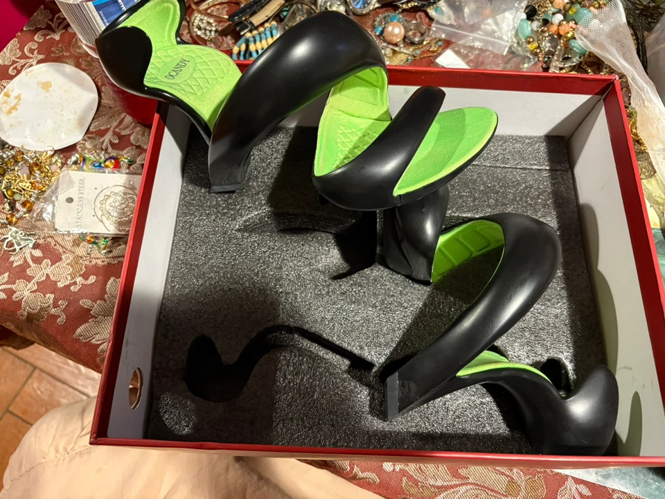 Ocandy Spiral Heels Black and Green - photo 2