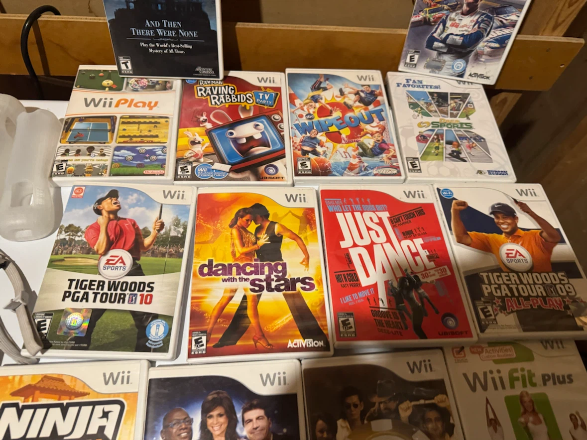 Nintendo Wii with 16 games and more - photo 5