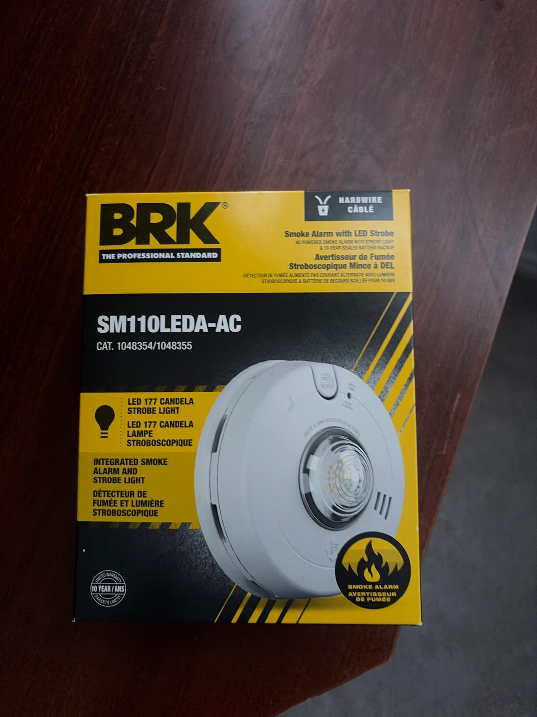 BRK Smoke Alarm with LED Strobe SM110LEDA-AC