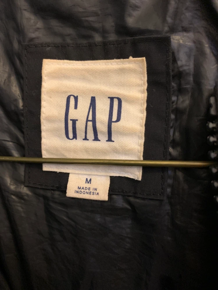 Gap Black Puffer Jacket Size M - photo 3