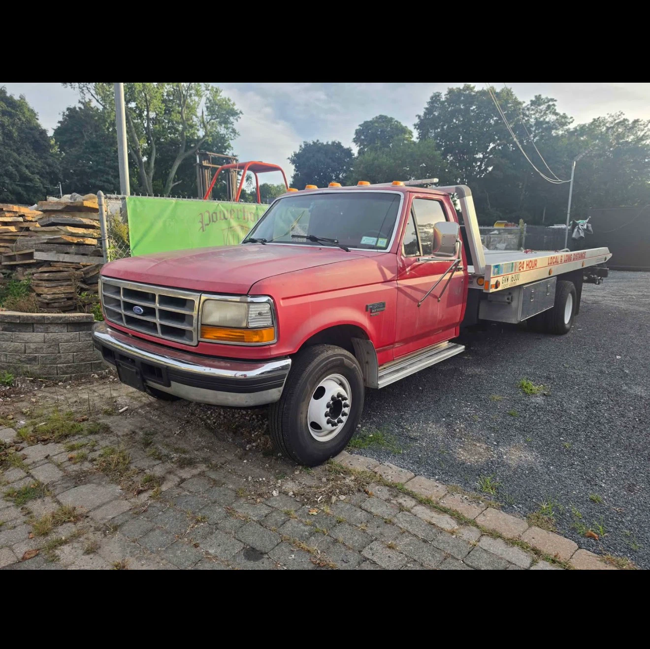 Ford Super Duty Tow Truck
