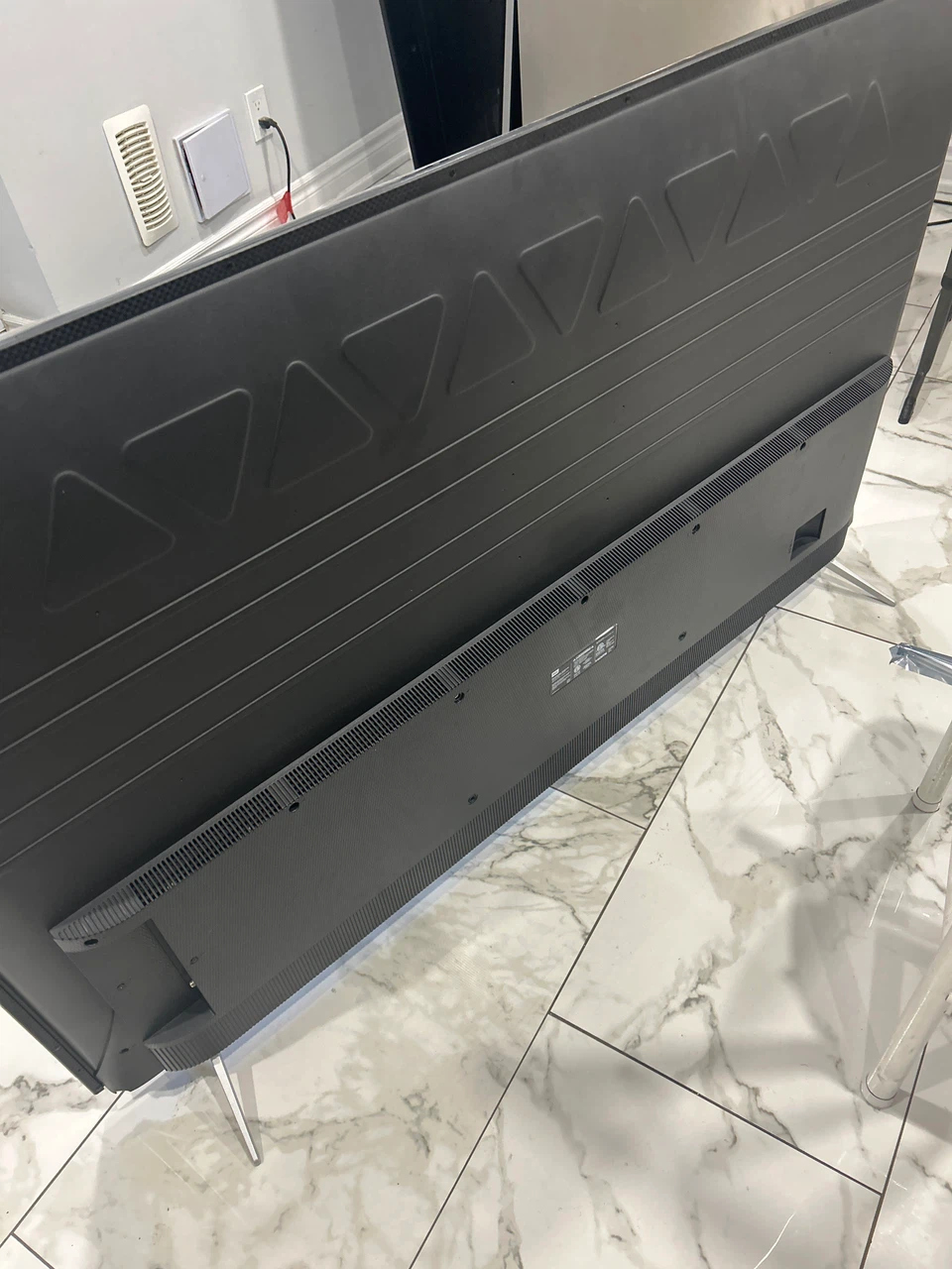 Tcl 65 4k tv and remote - photo 3