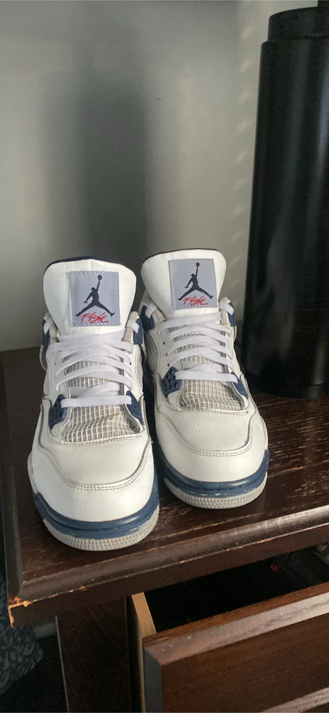 Air Jordan 4 Midnight Navy - photo 2