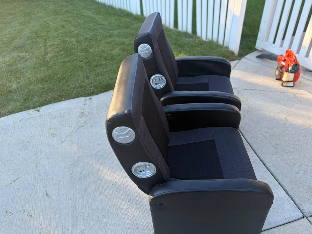 Set of Two Multimedia Gaming Chairs - photo 4