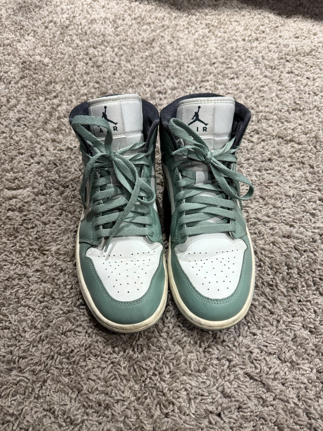 Nike Air Jordan 1 Mid Sage Green - photo 2