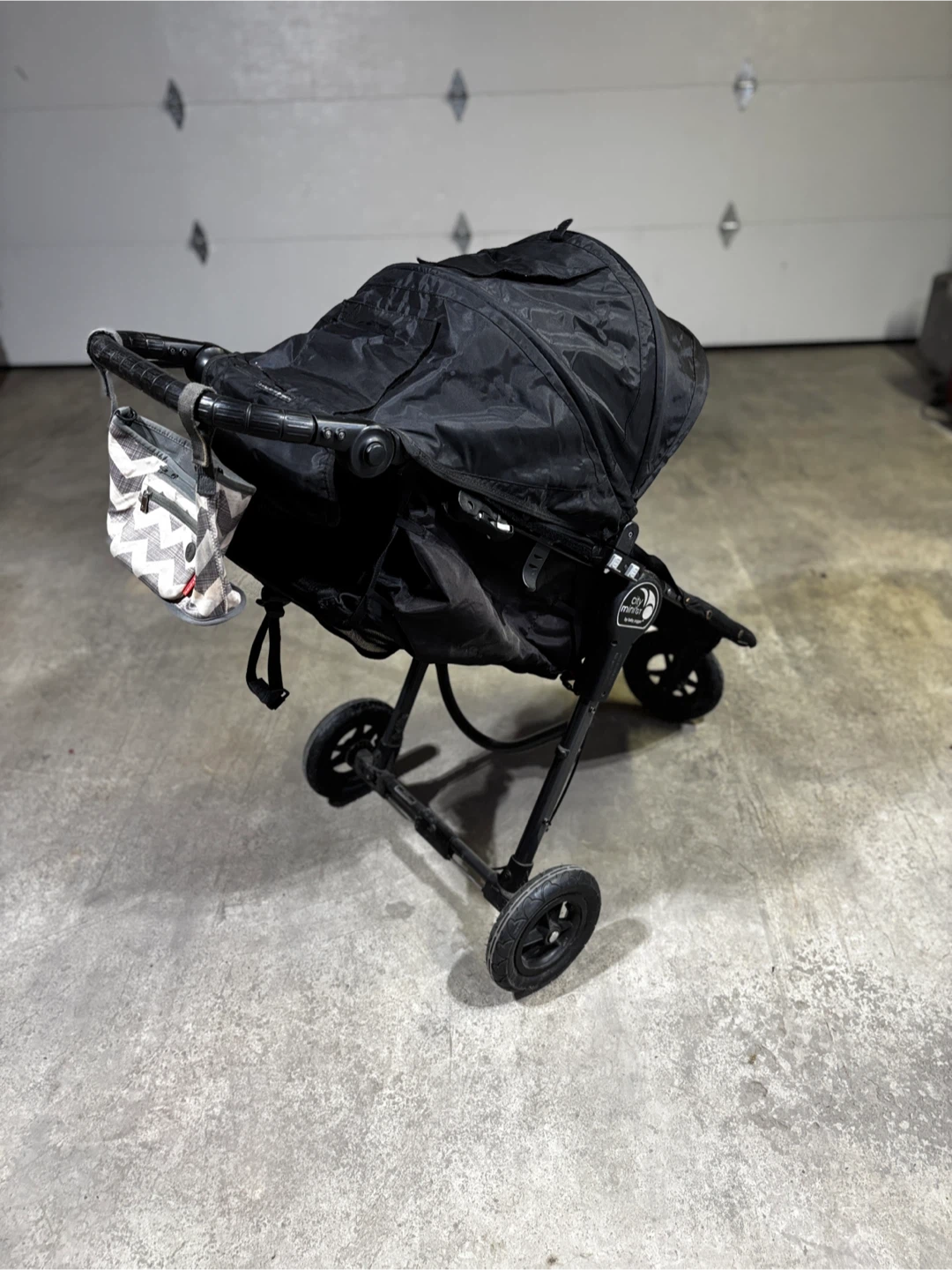 City Mini GT Baby Jogger and a Graco Pack & Play - photo 4