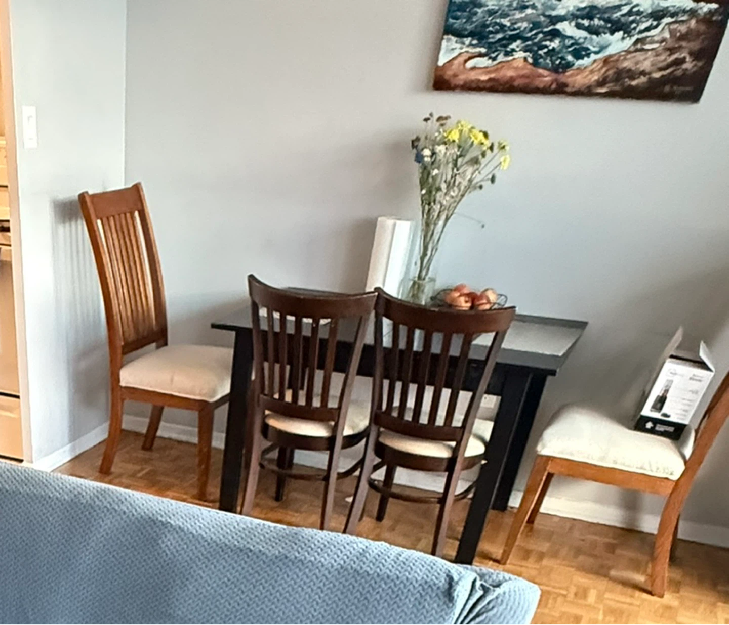 Expandable Dining Table with Four Chairs - photo 3
