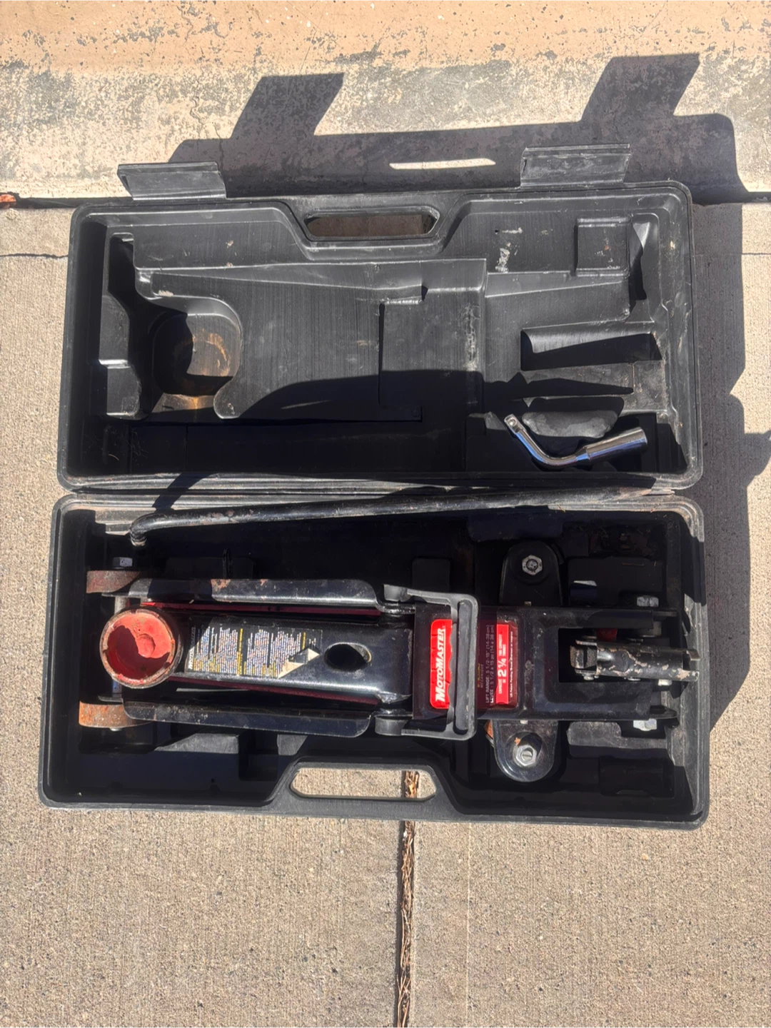 MotoMaster 2 1/4 Ton Hydraulic Trolley Jack