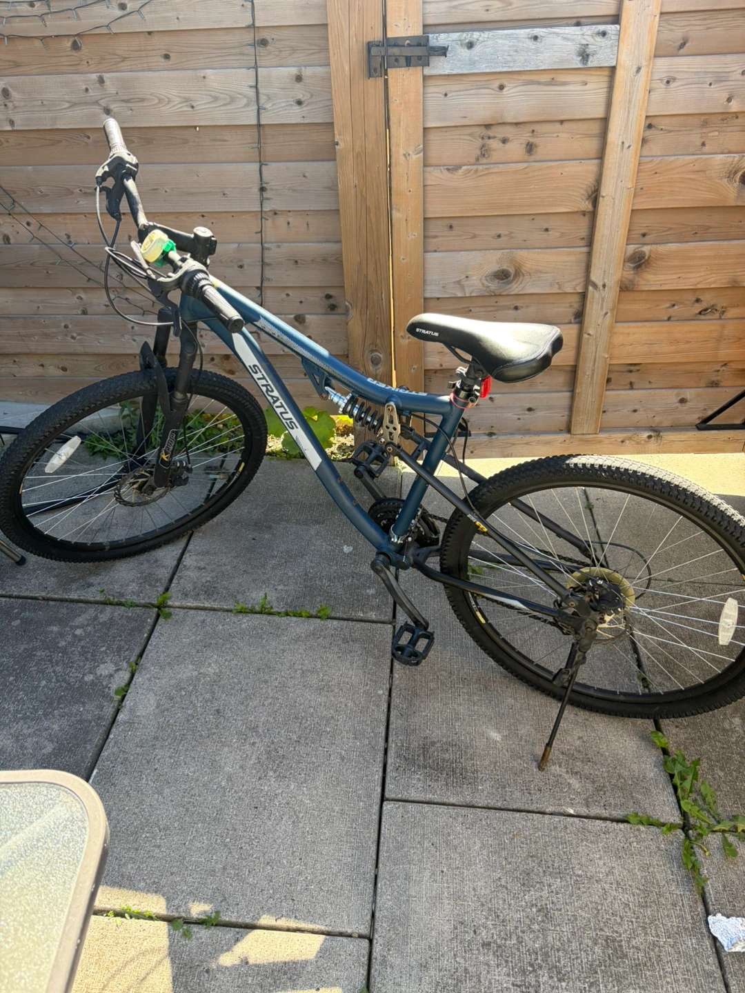 Stratus Mountain Bike 27.5 inch