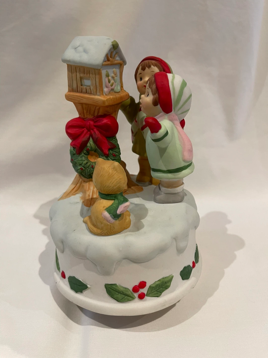 Vintage Christmas Music Box - photo 5