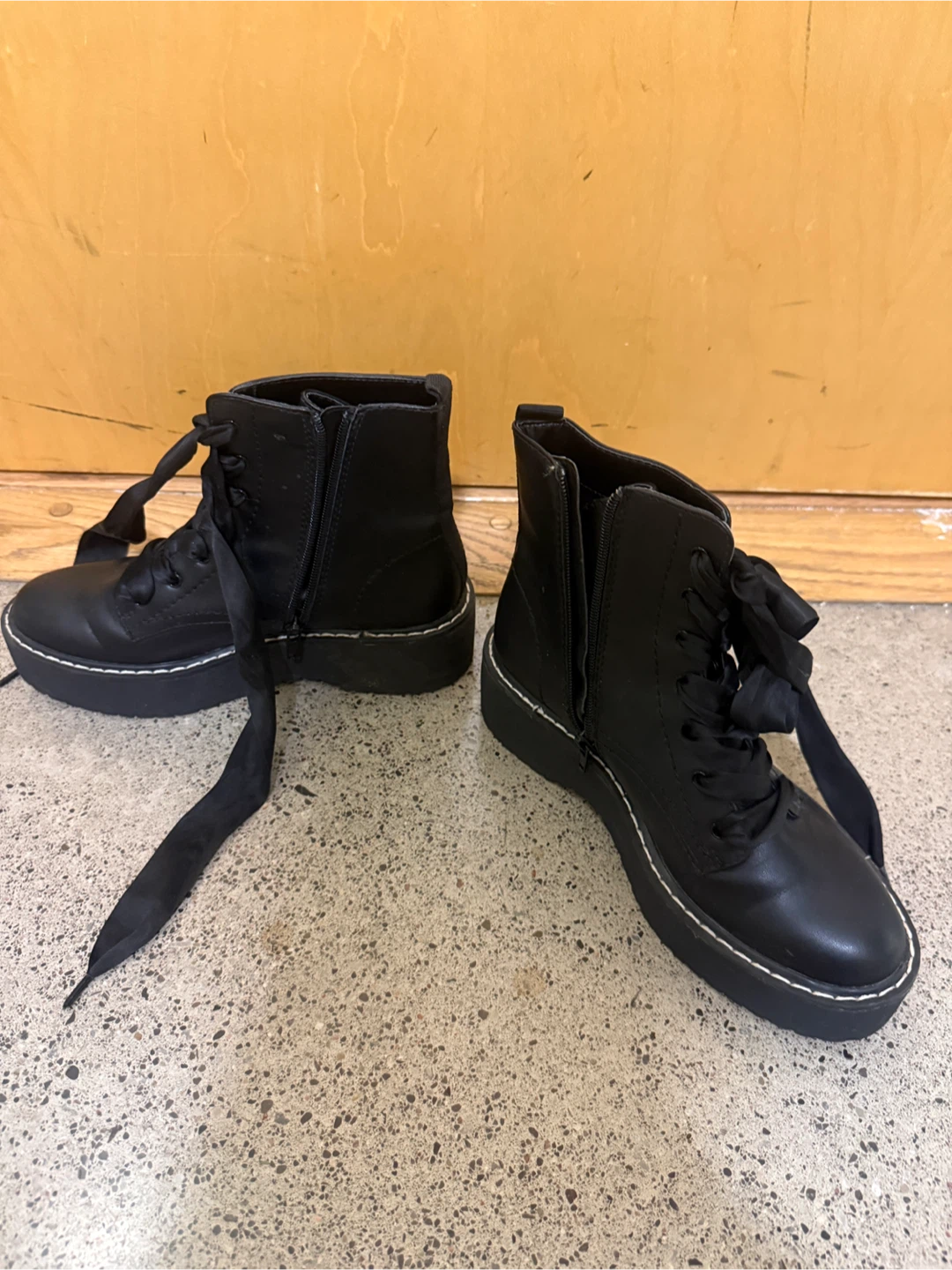 Design Lab Cora Black Boots size 7 - photo 3