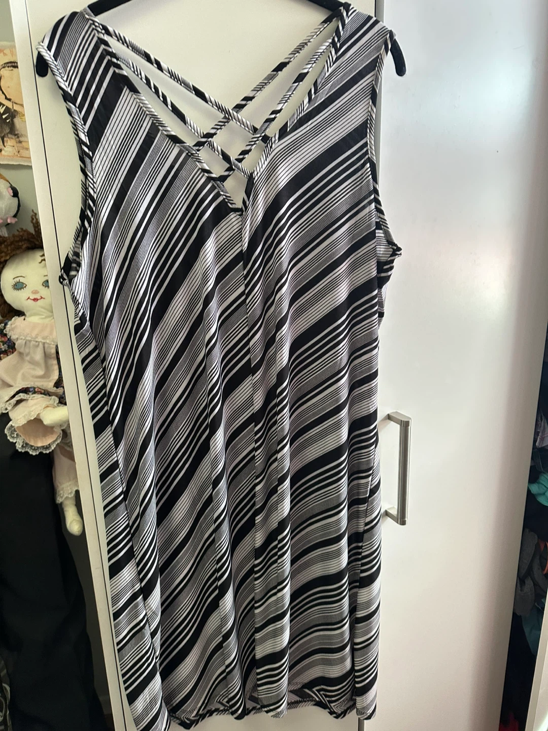 Black and white striped sleeveless dress - photo 2