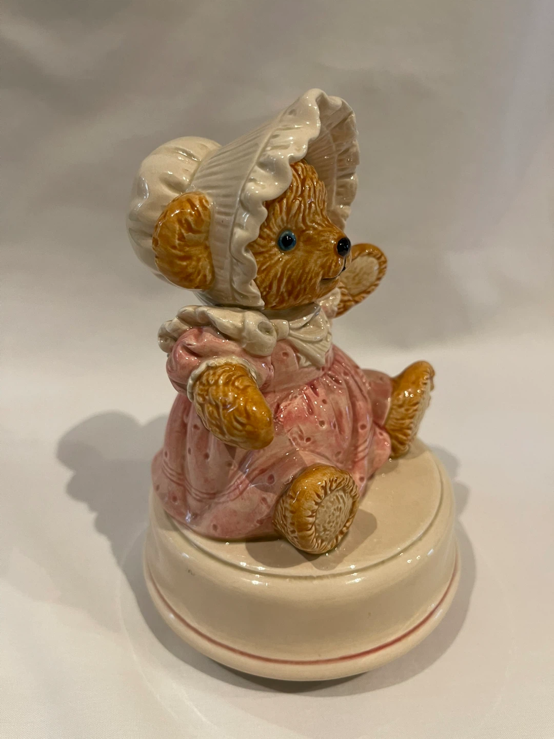 Vintage Ceramic Teddy Bear Musical Box - photo 3