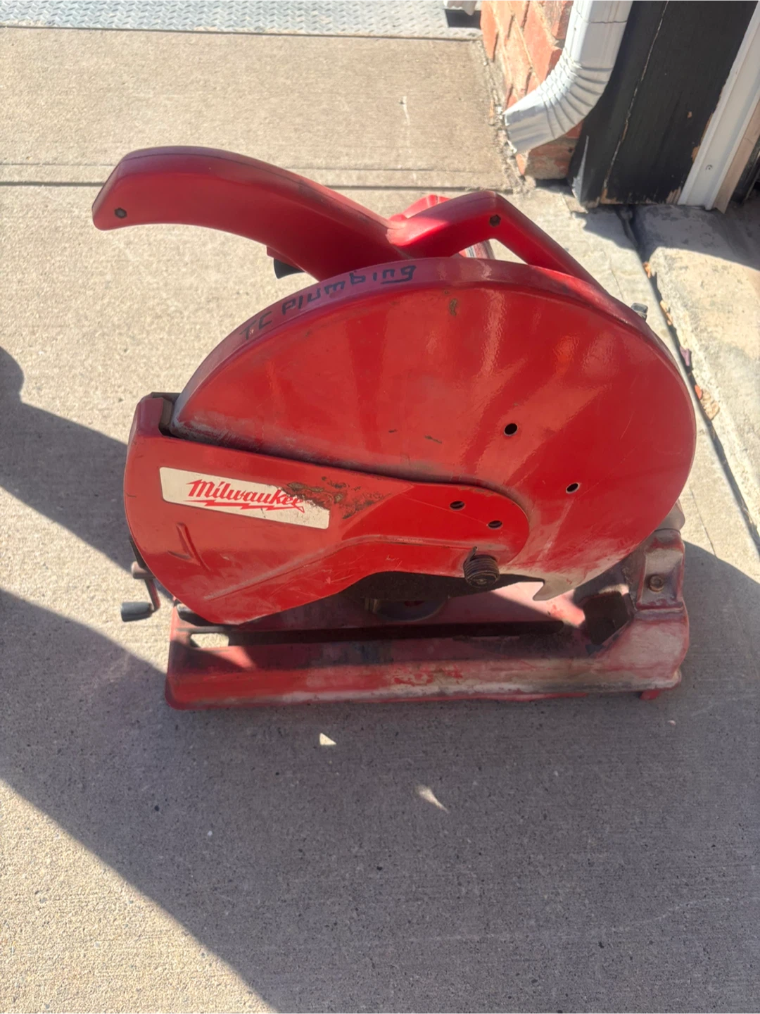 Milwaukee 14 inch Abrasive Cut-Off Machine