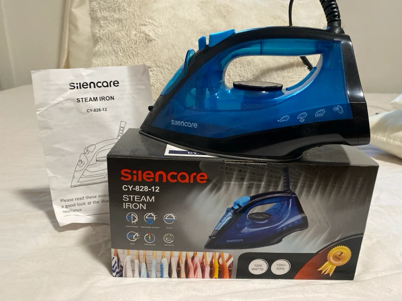 Silencare Steam Iron CY-828-12