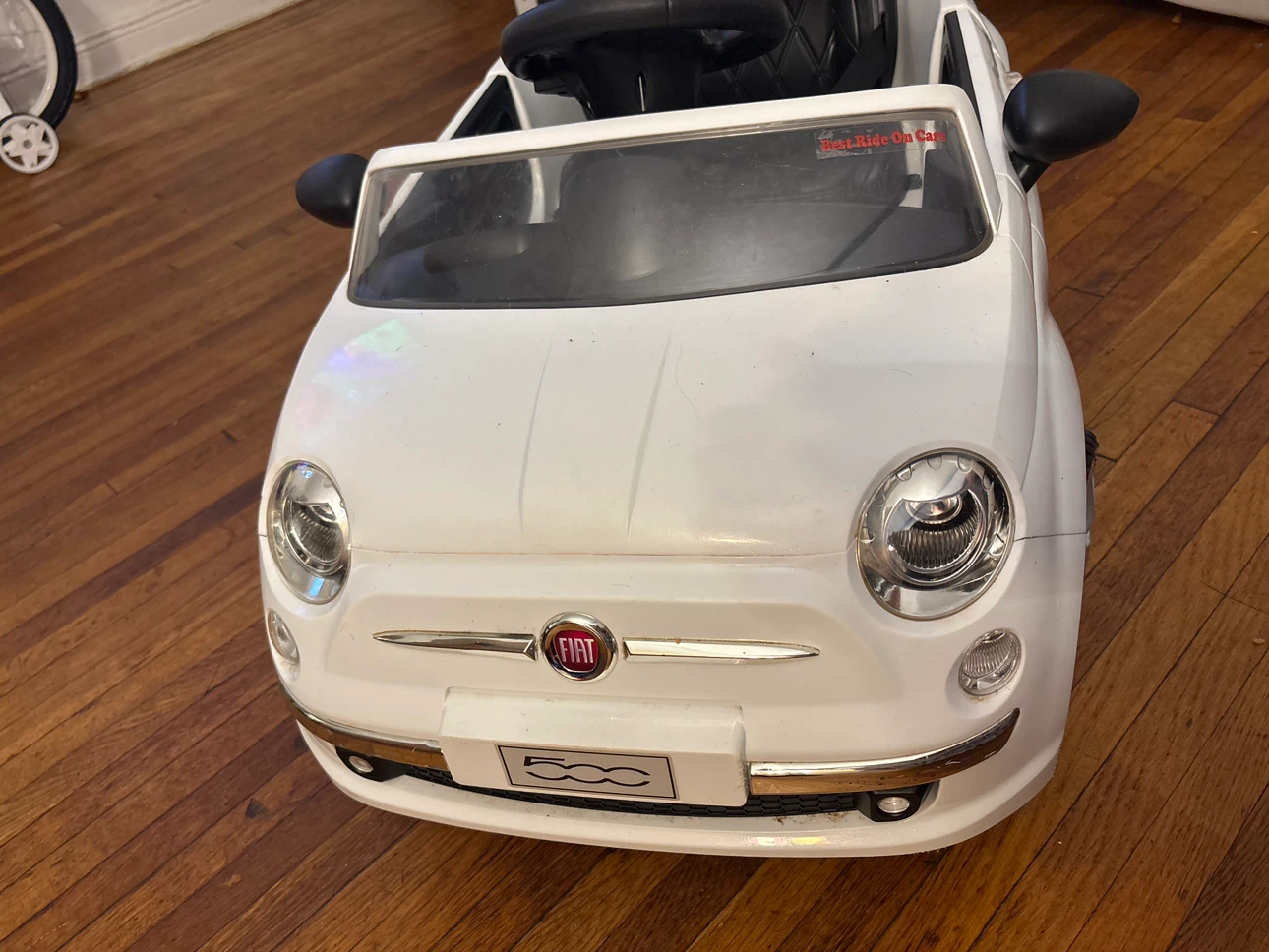 Fiat 500 Kids Ride-On Car - photo 2