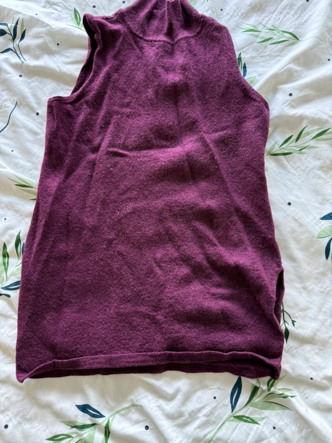 Lord & Taylor Extra Fine Merino Sleeveless Top