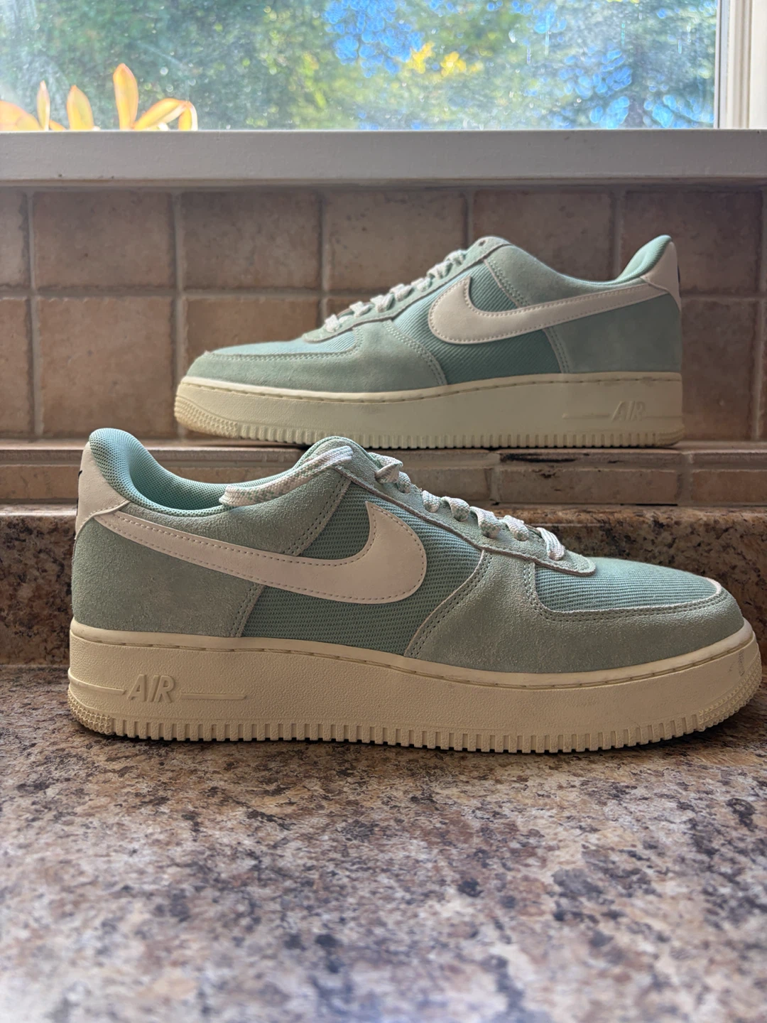 Nike Air Force 1 Low Light Green