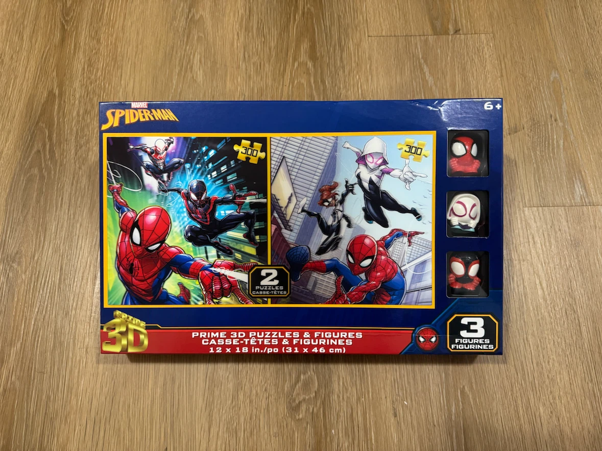 Spider-Man 3D 300 Pieces Puzzle and Figures