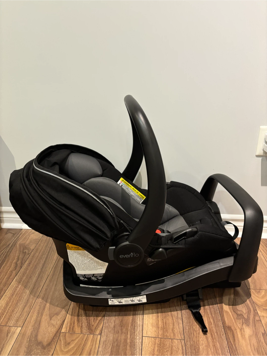 Evenflo Infant Car Seat with Base