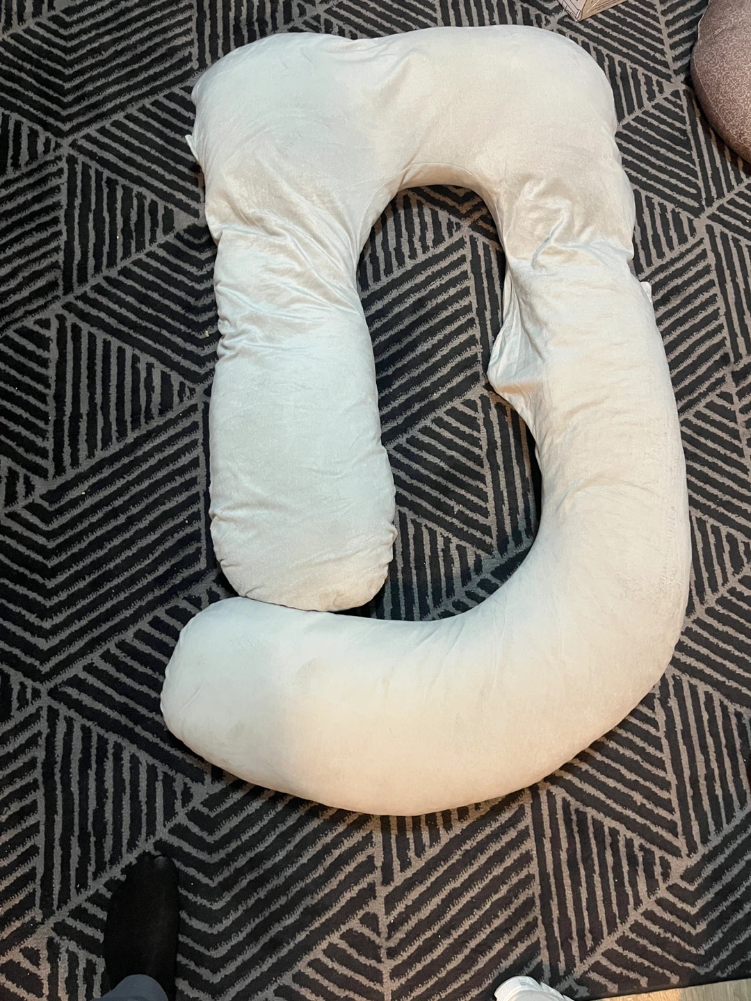Grey U-Shaped Full Body Pregnancy Pillow