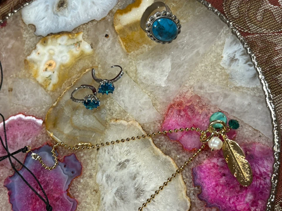 Assorted Fashion Jewelry Set