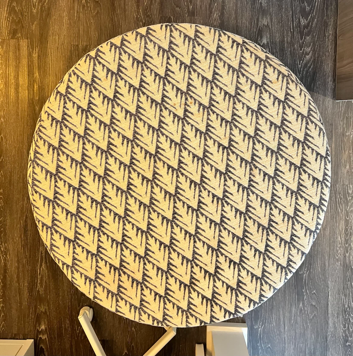 Round Fabric Storage Ottoman - photo 2