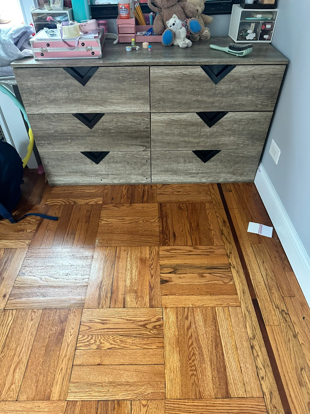 Gray Wood-Finish 6-Drawer Dresser - photo 3
