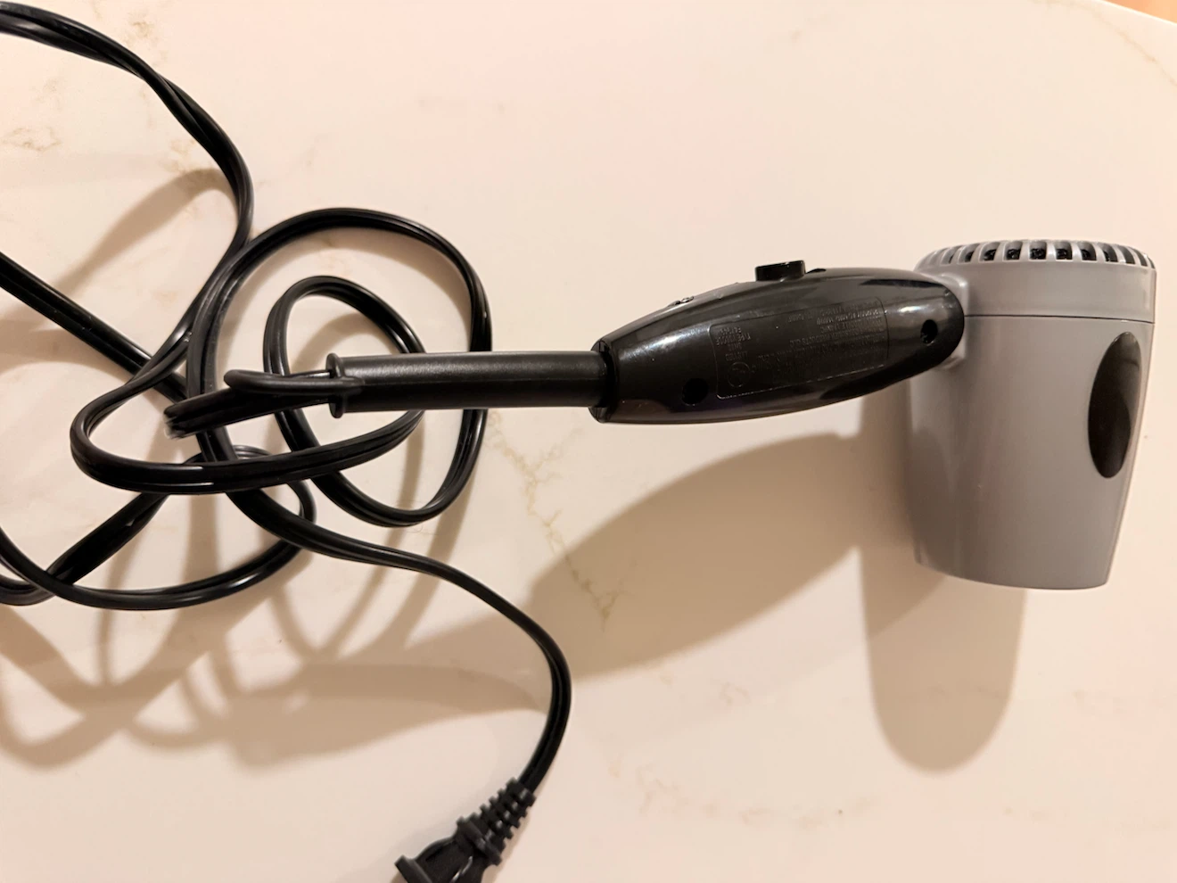 Compact travel hair dryer - photo 3