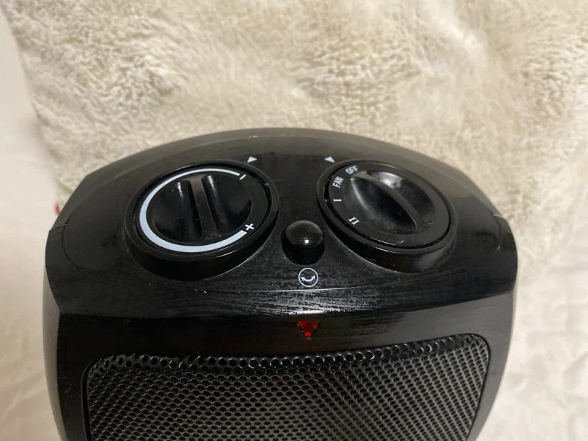 Brentwood Ceramic Space Heater & Fan - photo 3