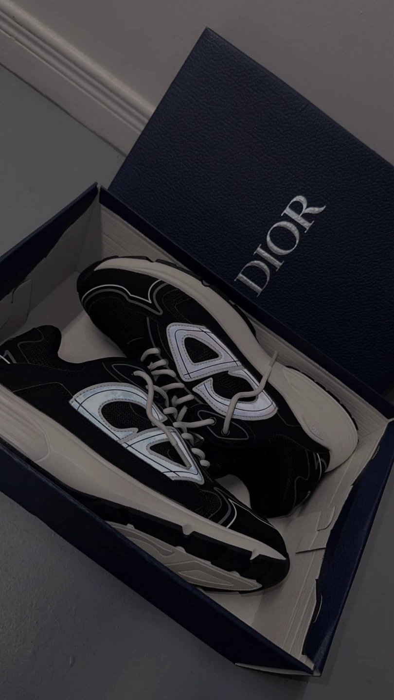 Dior B30 Sneakers Black and White - photo 4