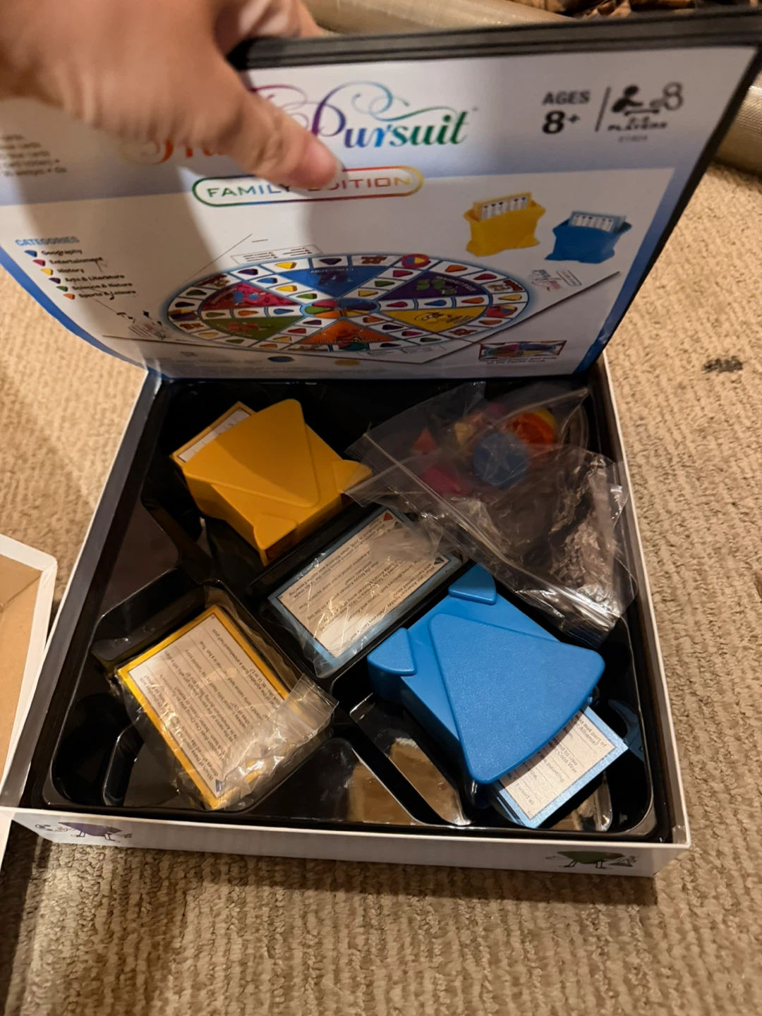 Trivial Pursuit Family Edition Board Game - photo 2