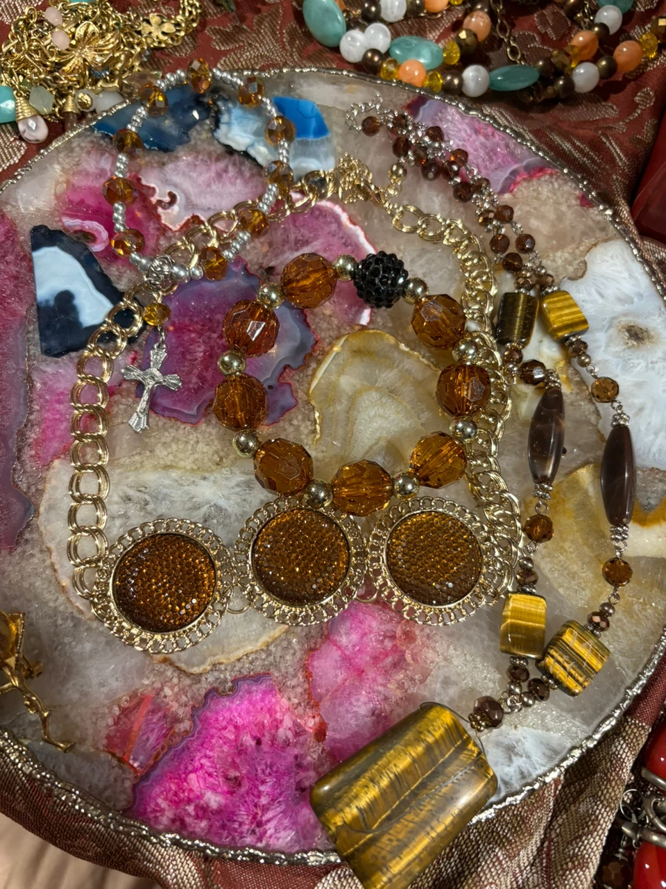 Amber and Gold-Tone Statement Necklace and Bracelet Set - photo 2
