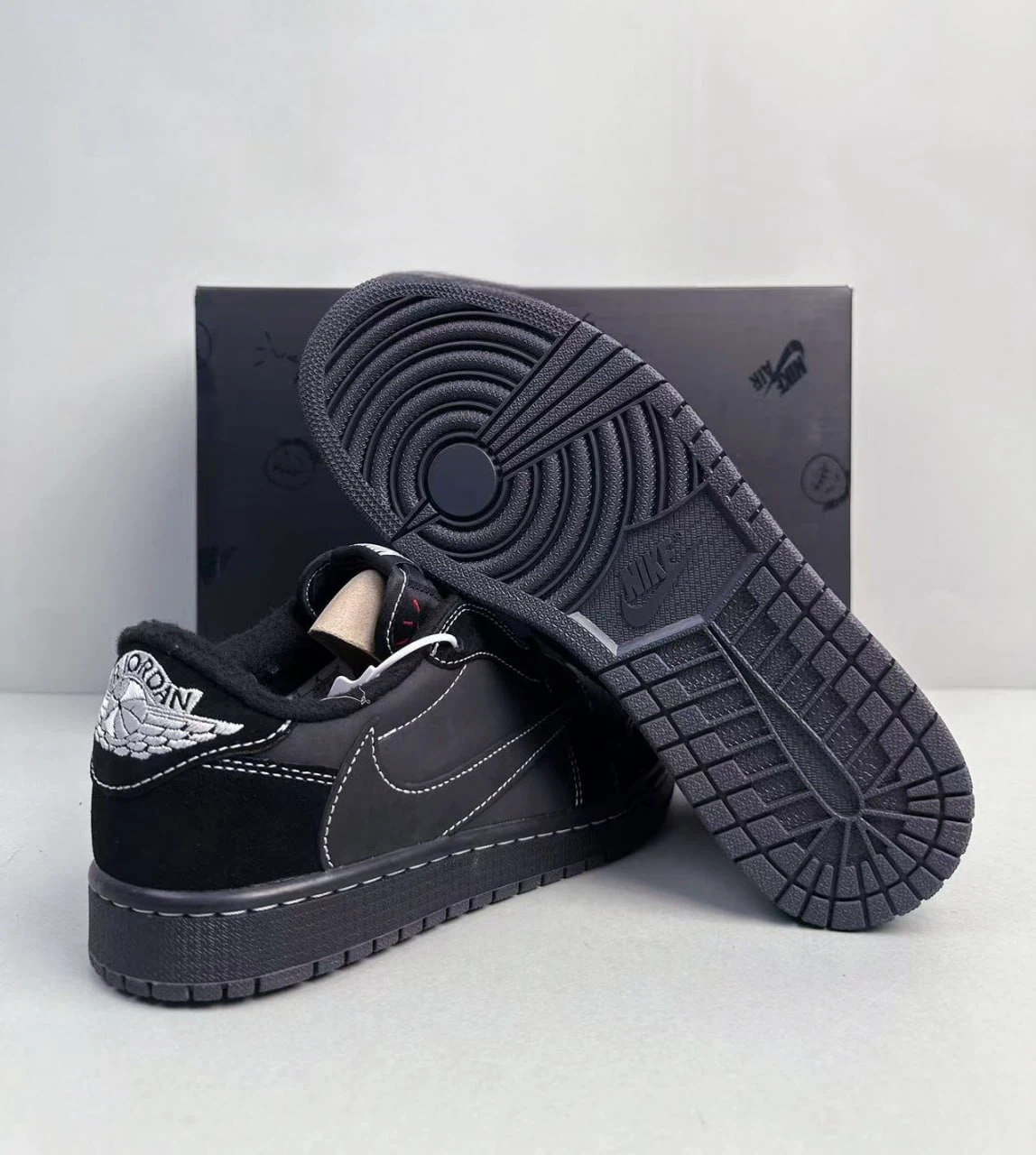 Nike Air Jordan 1 Low Travis Scott Black Phantom - photo 2