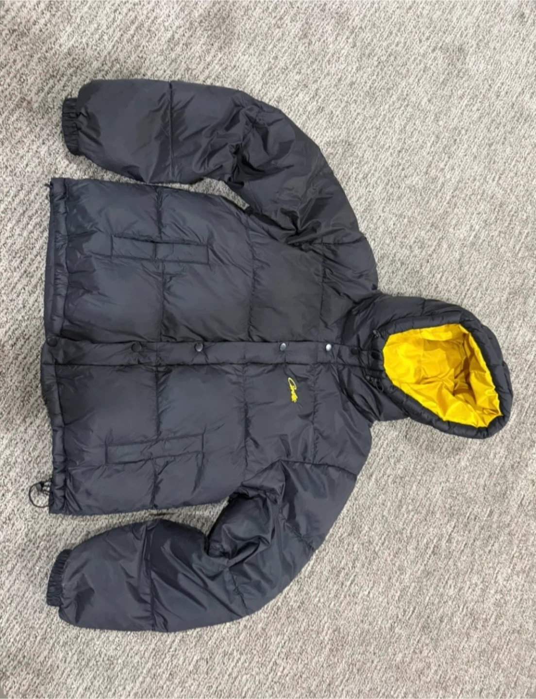 Corteiz Bolo Jacket - Black/Yellow - Size Small - photo 2