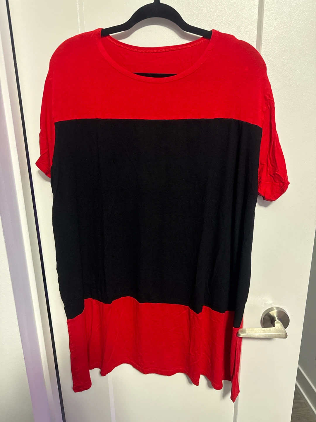 Red and Black Color-Block short dress