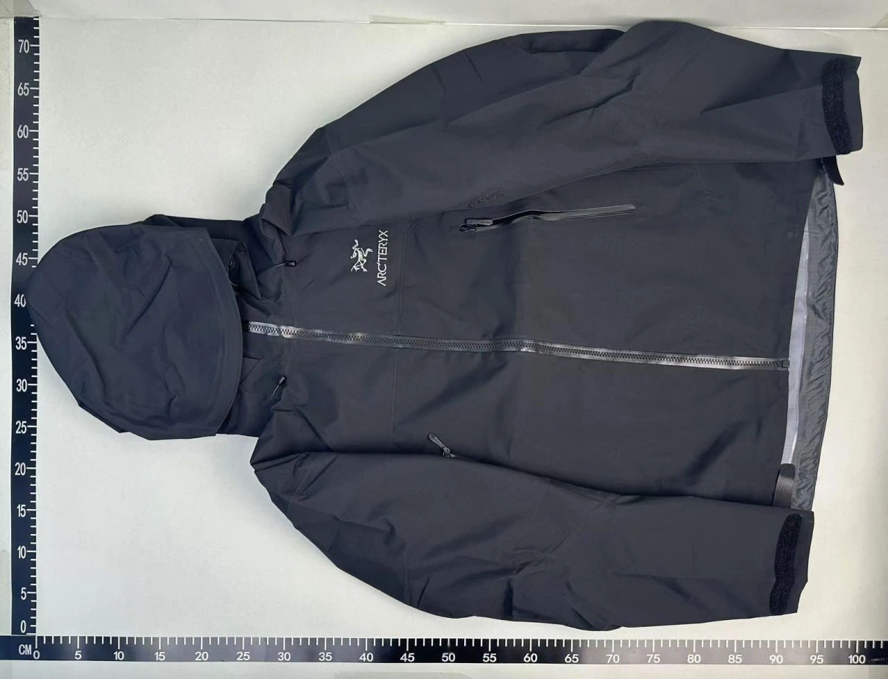 Arc'teryx Black Waterproof Jacket - photo 2