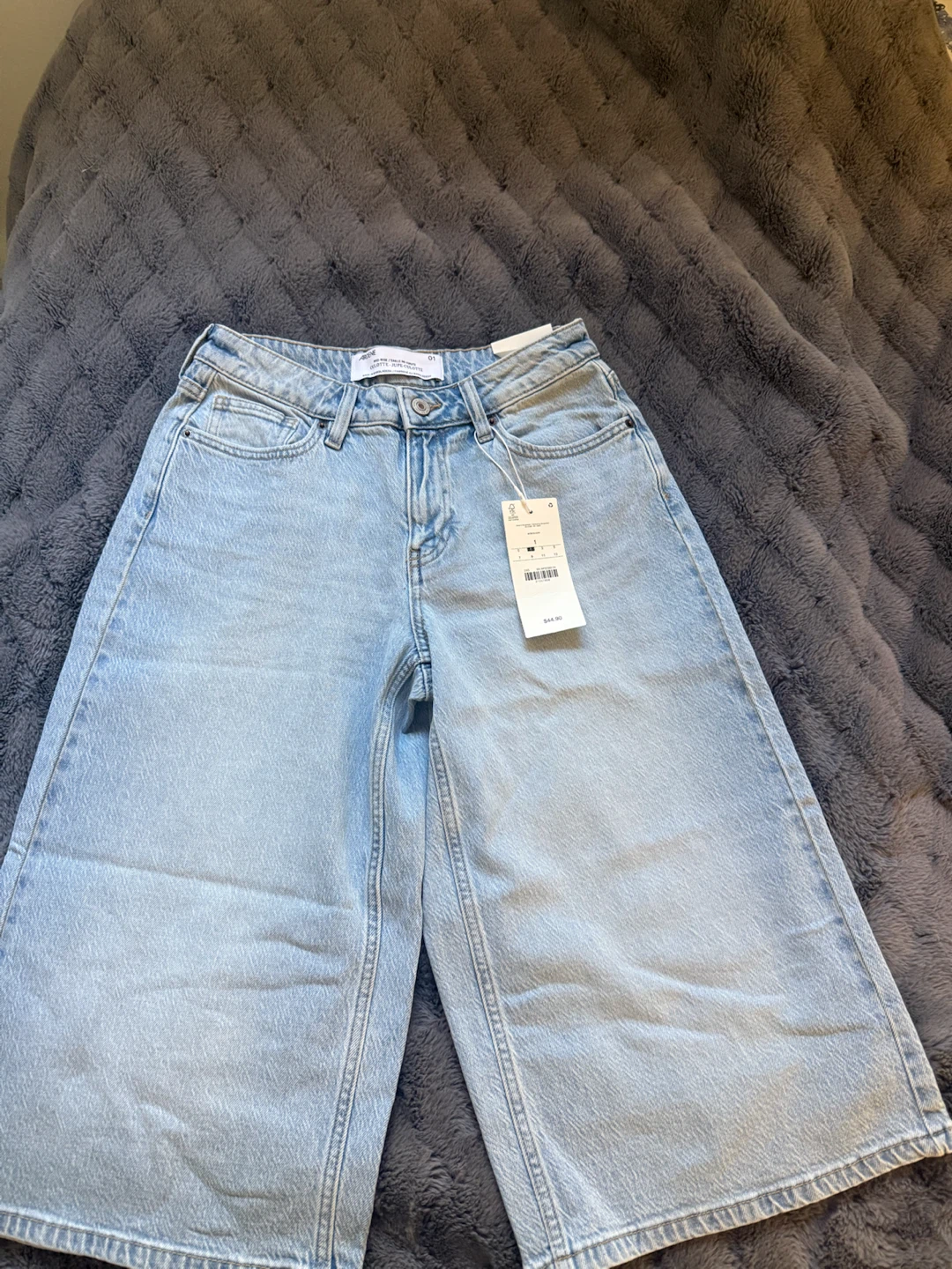 Ardene Light Wash Denim Culottes Size 1(jorts)