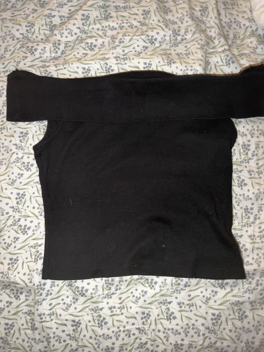 Black Off-The-Shoulder Ribbed Top - photo 2