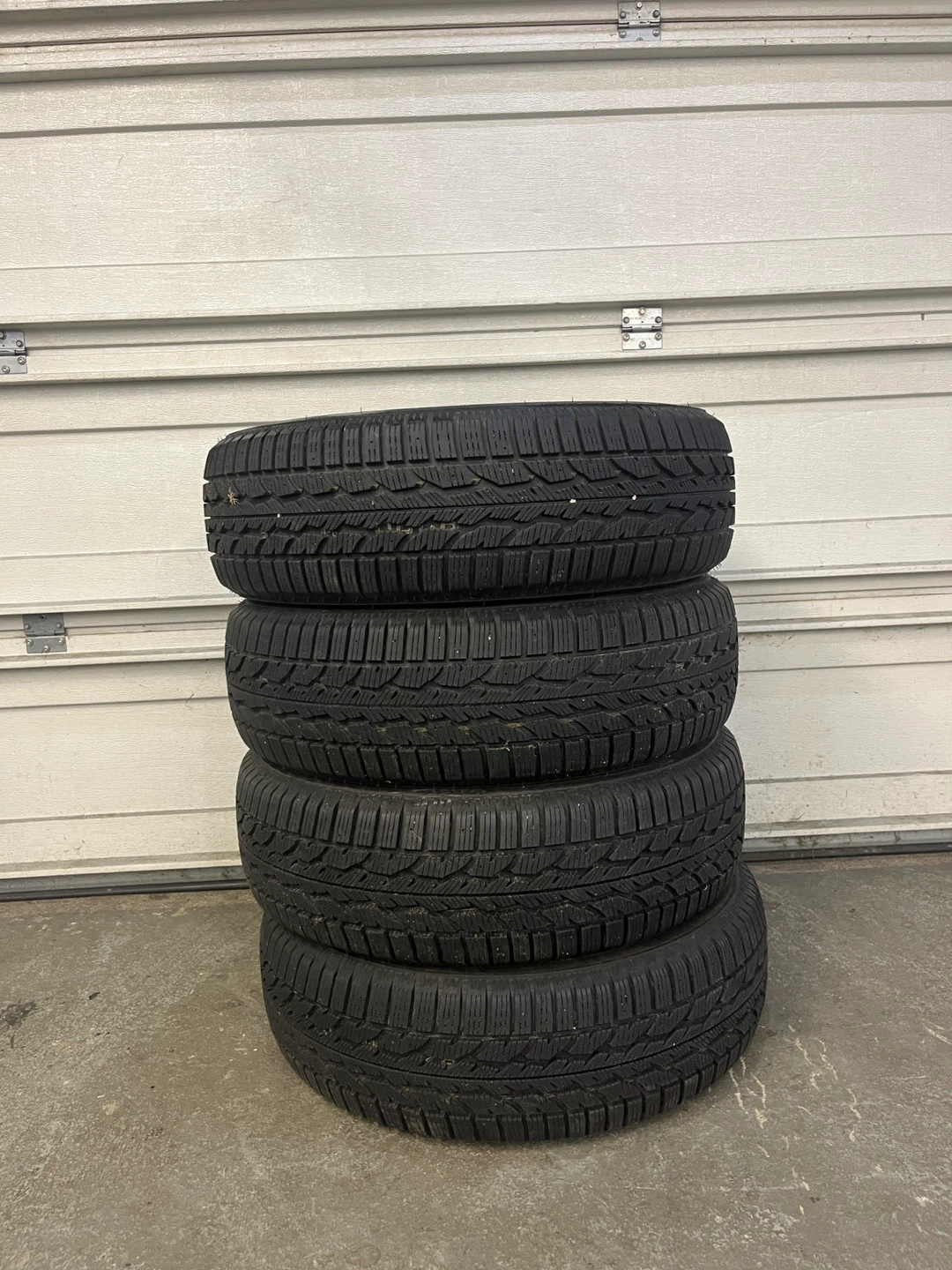 Set of 4 Firestone Winterforce 2 UV Tires - photo 3