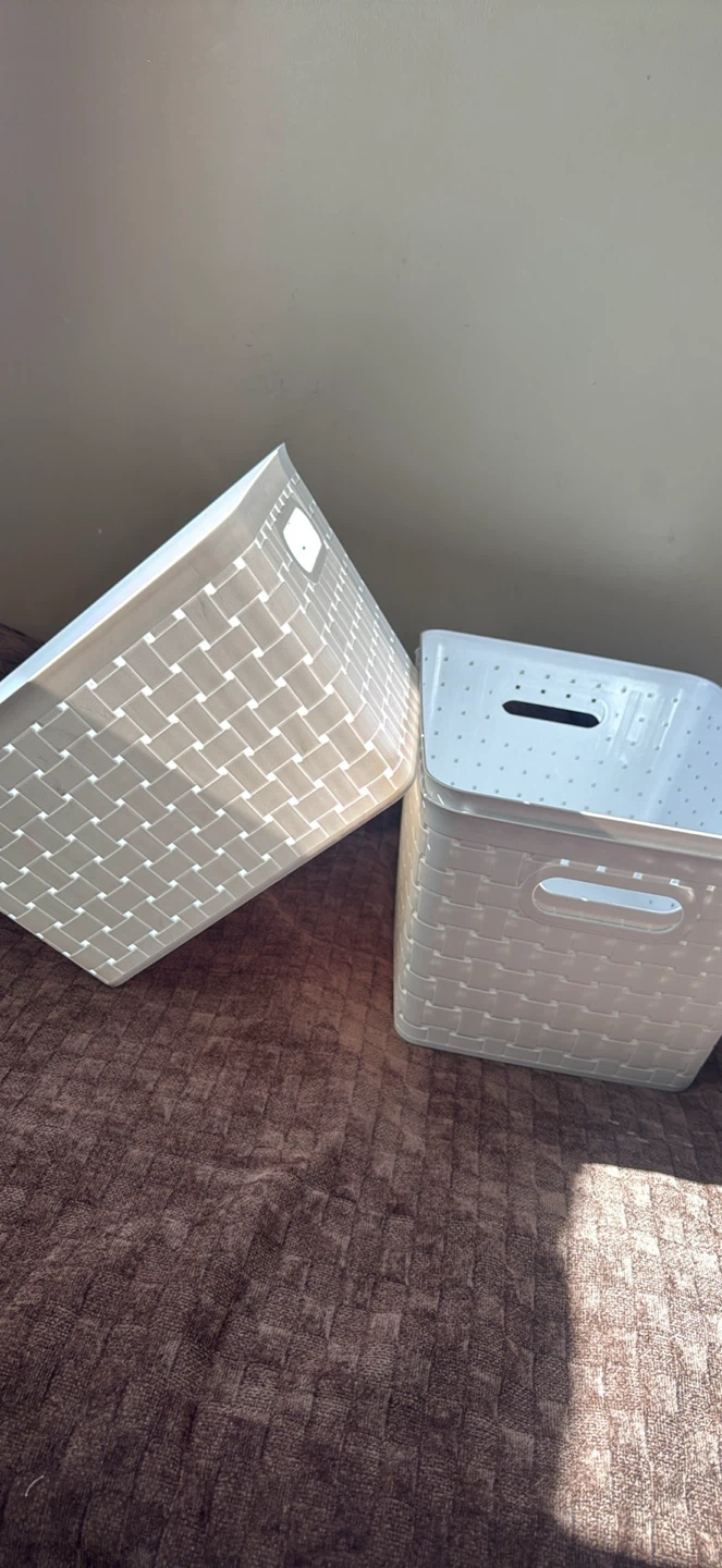 Set of 3 white plastic storage baskets - photo 2