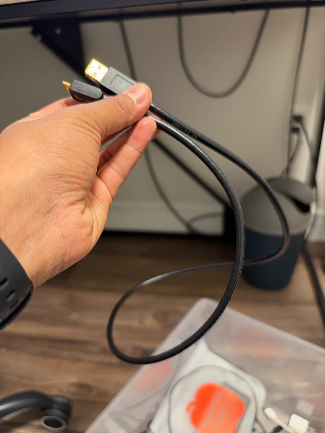 Amazon Basics USB 3.0 to Micro-B Cable - photo 3
