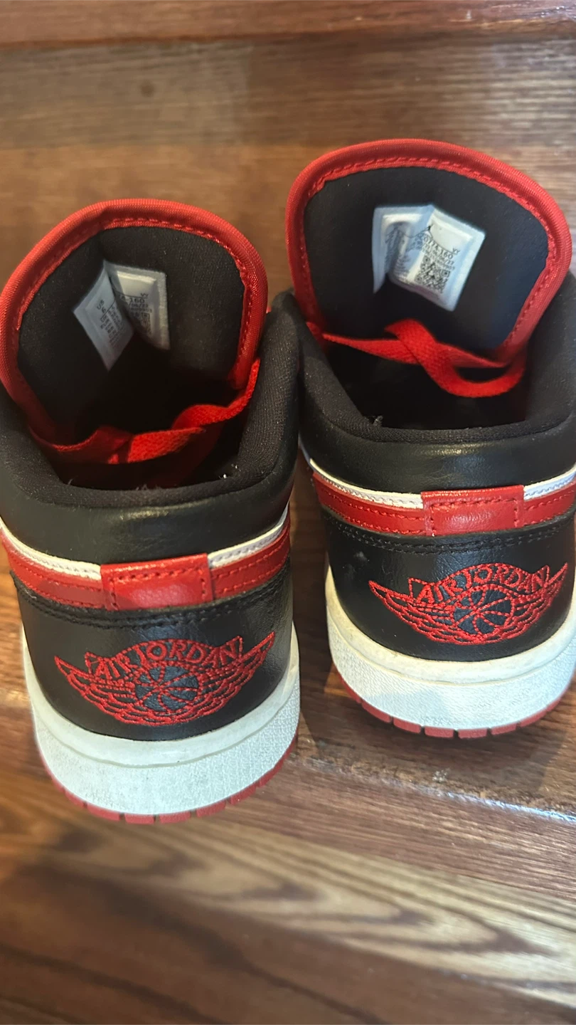 Air Jordan 1 Low Youth Size 6 - photo 3
